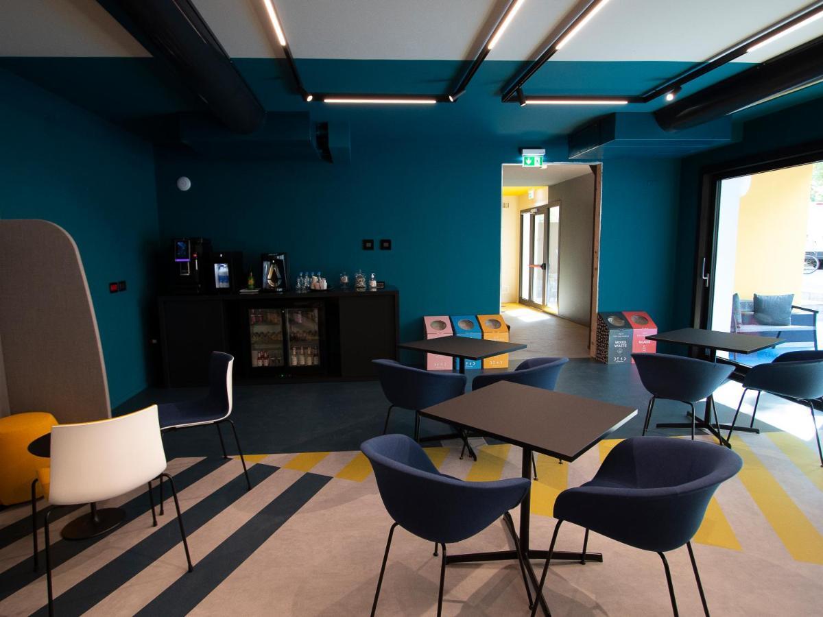 Demo Hotel Design Emotion Rimini Eksteriør bilde