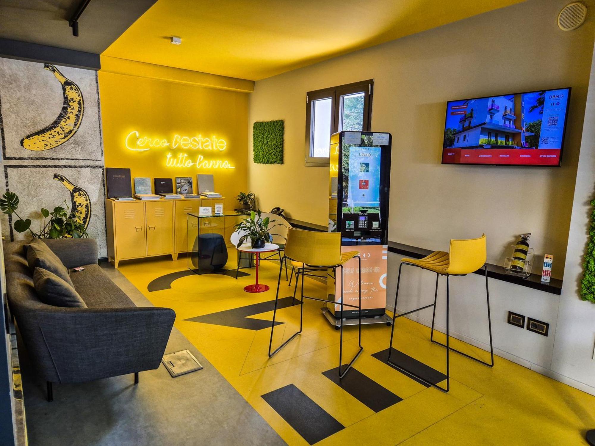 Demo Hotel Design Emotion Rimini Eksteriør bilde